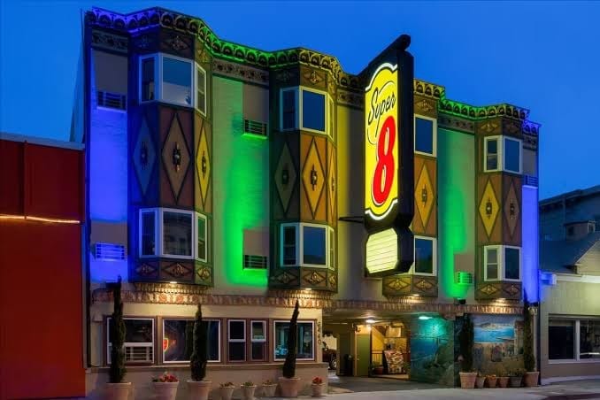 Presidio Parkway Inn