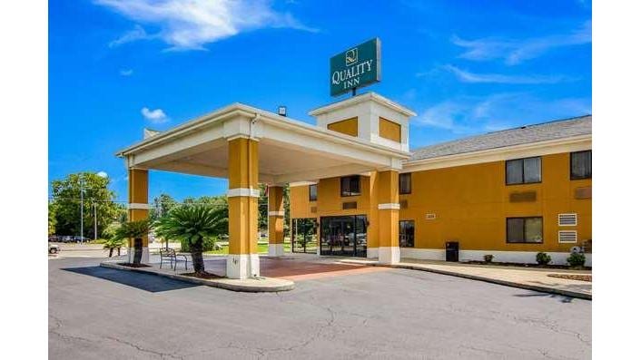 Azalea Motel