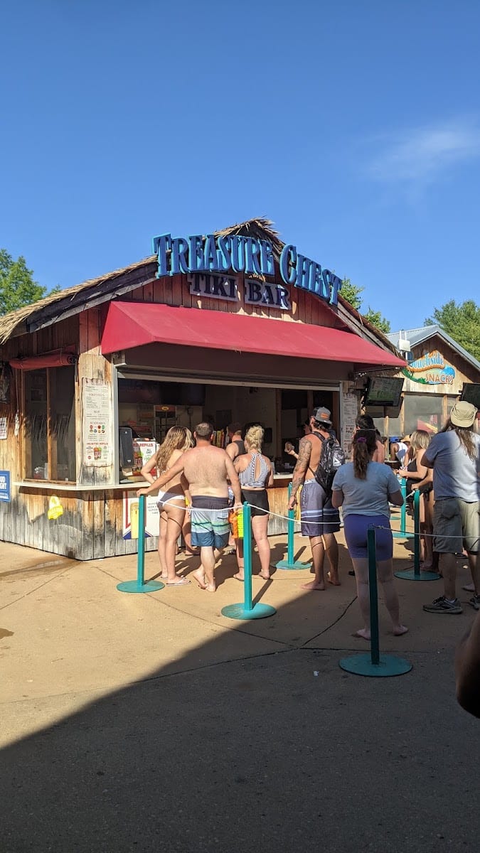 Treasure Chest Tiki Bar, photo 2