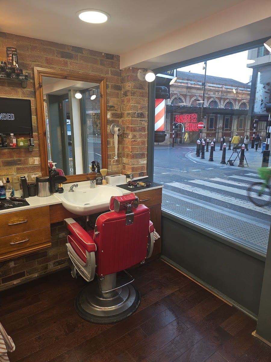 The Grooming Lounge Barbers, photo 4
