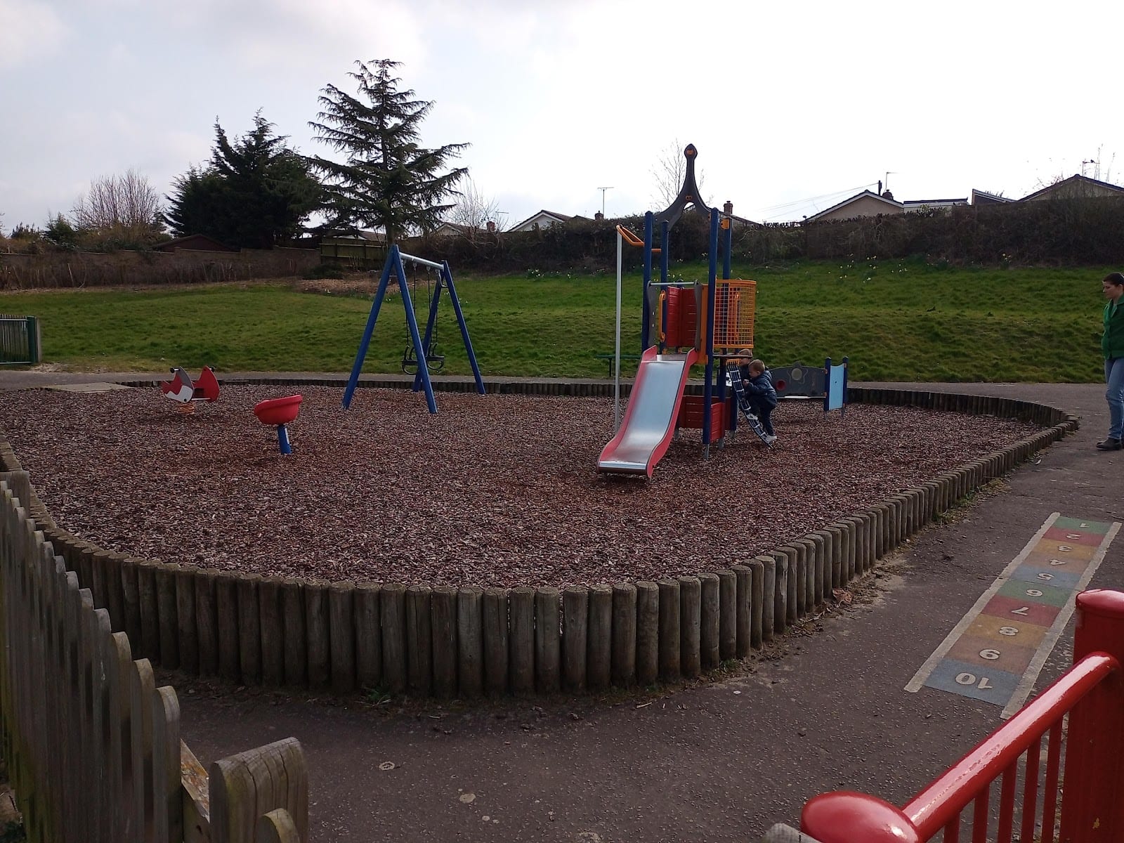 Borrowdale Drive Playground, photo 3