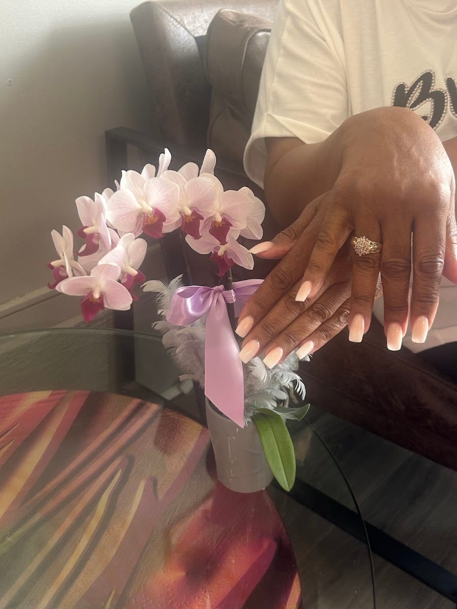 Top Nail, photo 3