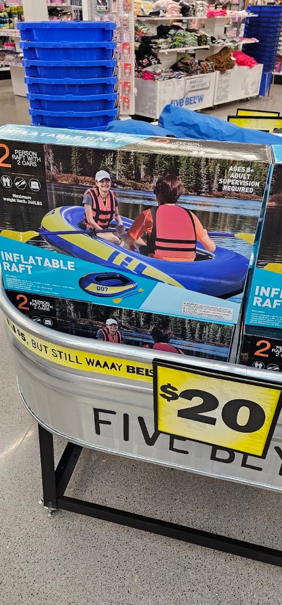 Five Below, photo 2