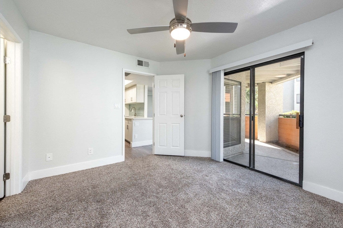 92Forty Scottsdale Apartments, photo 3