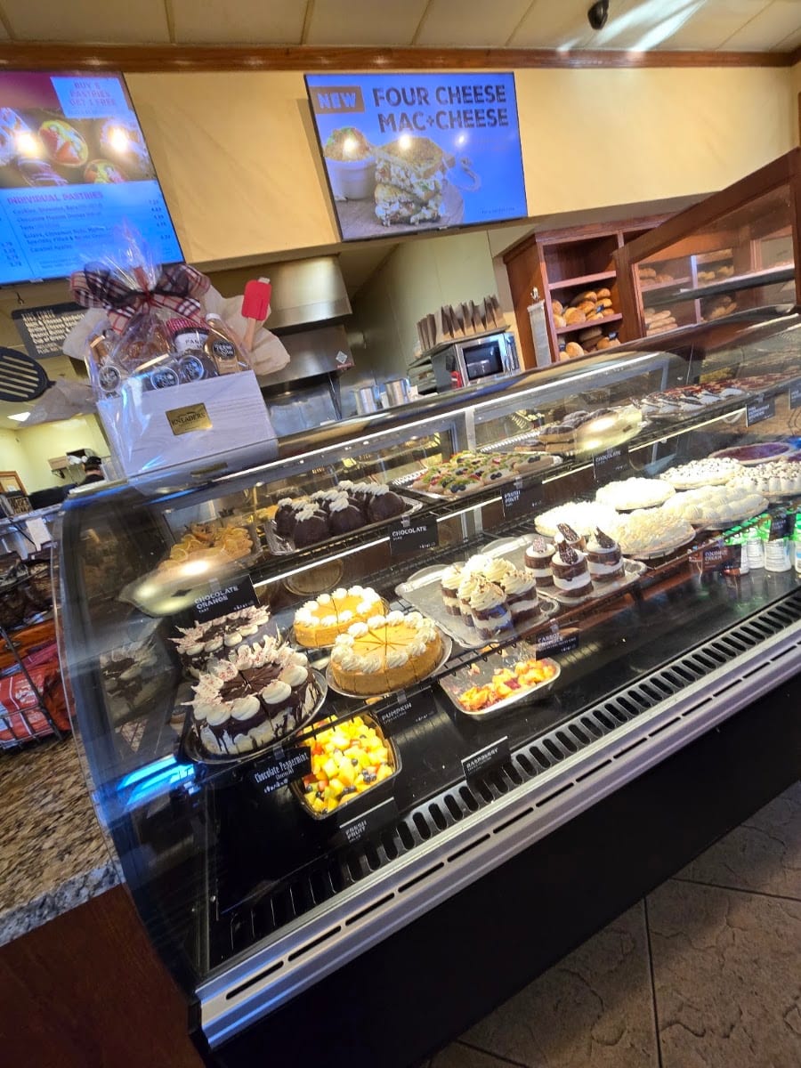 Kneaders Bakery & Cafe, photo 3