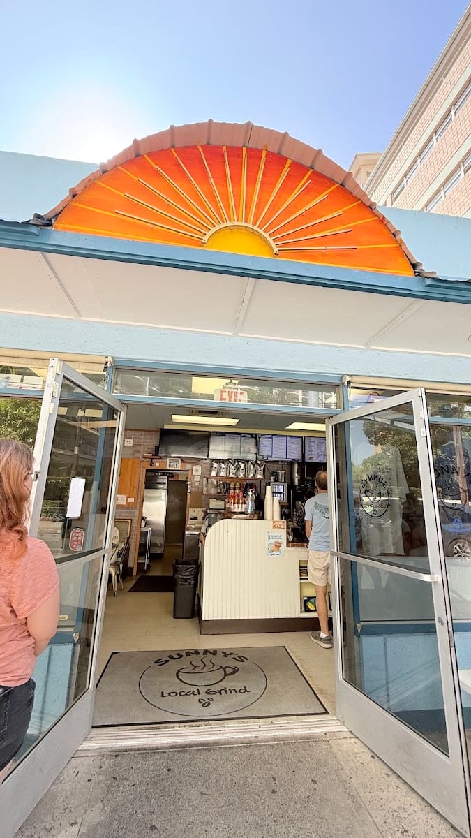 Sunny's Local Grind, photo 2
