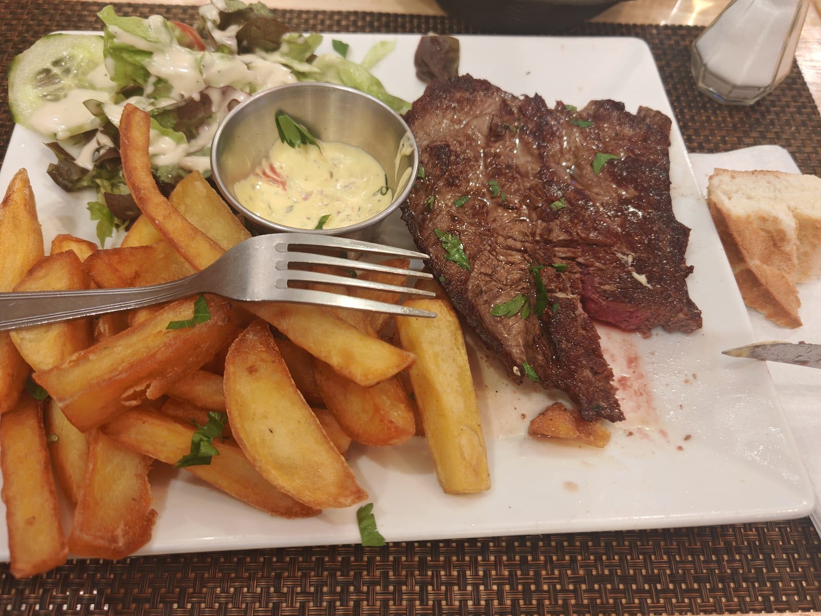 aux rigolos café bar restaurant, photo 3