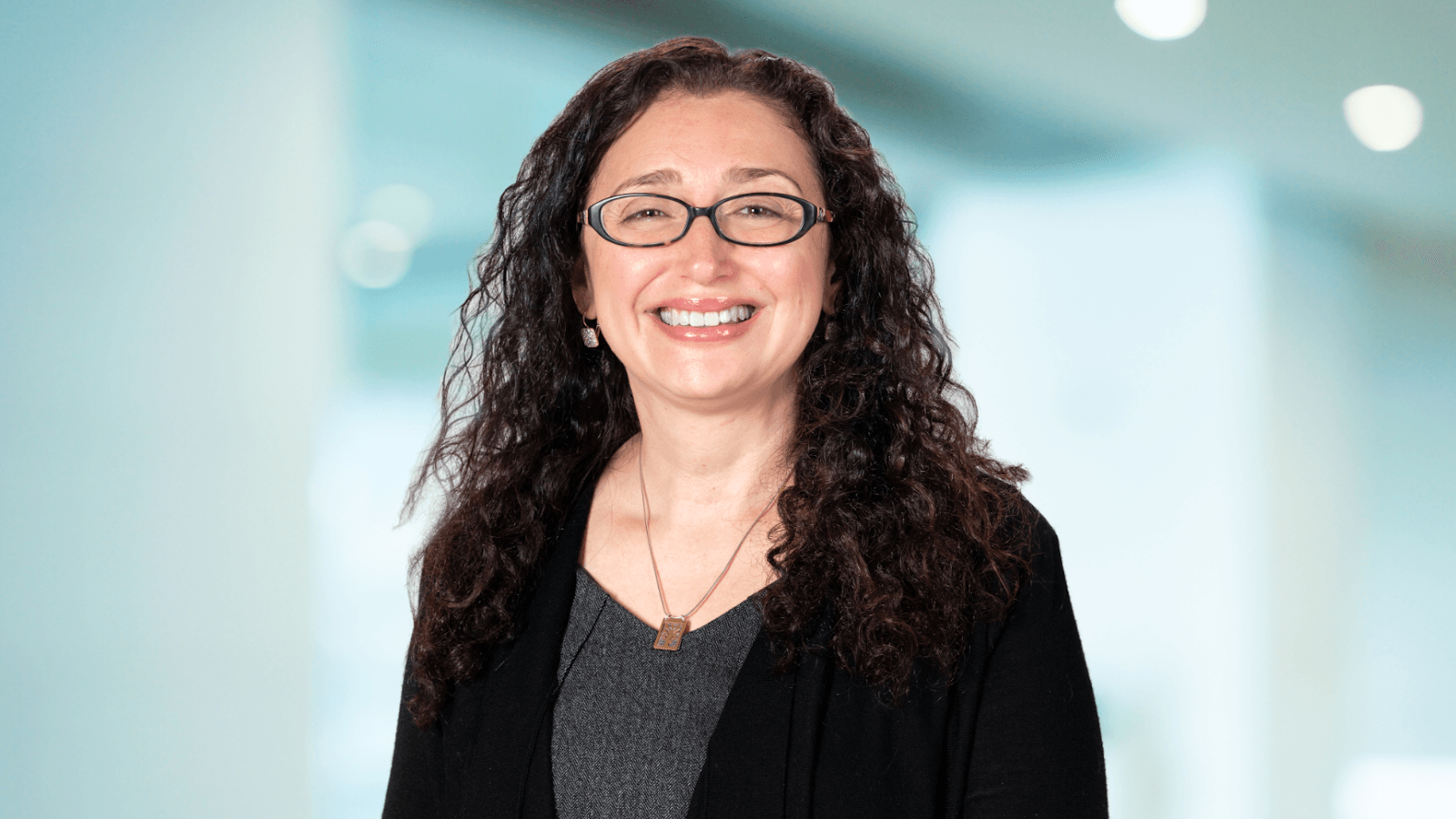 Liz P. Munoz, MD, photo 2