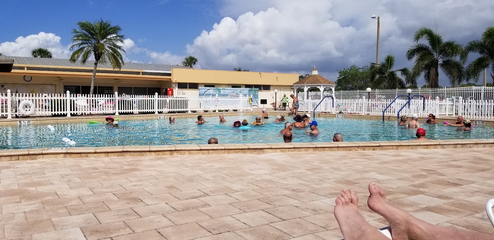 Tri-Par Estates Park & Rec
