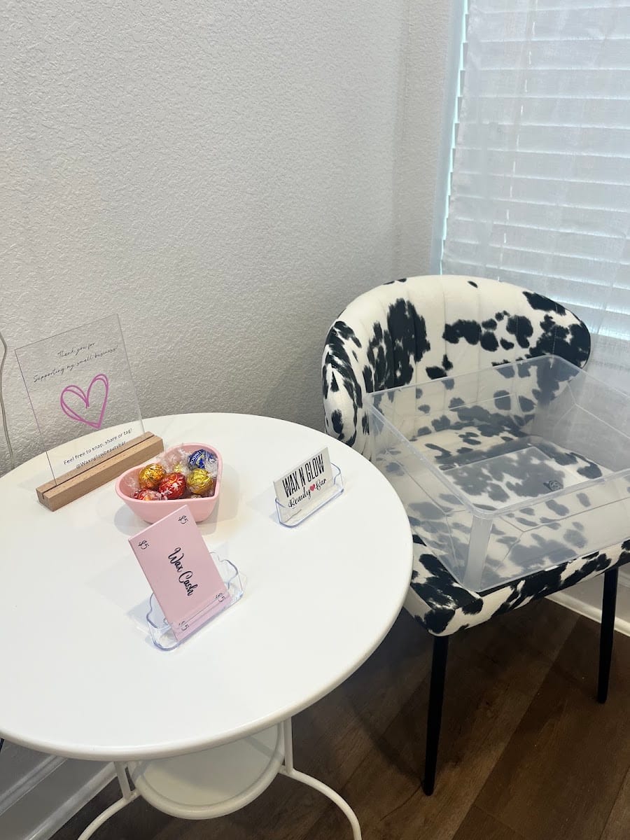 Wax N Glow Beauty Bar (Female waxing!)
