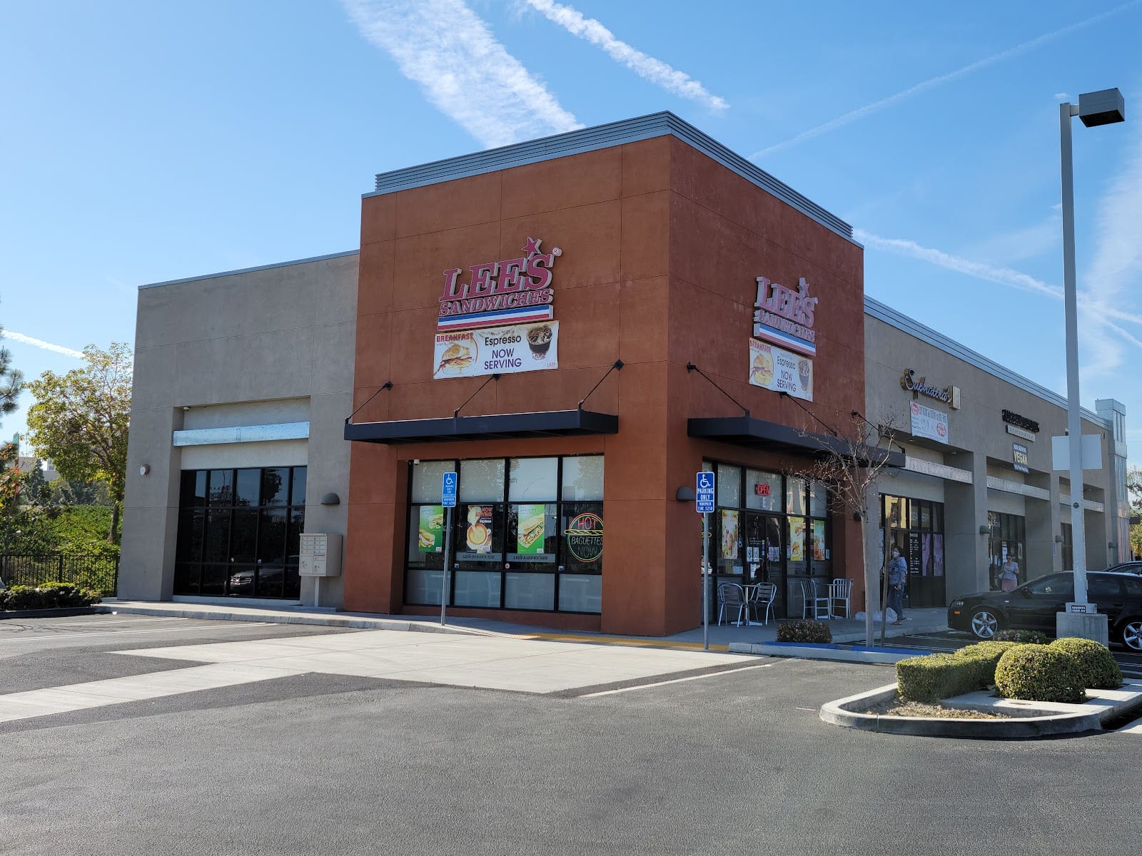 Lee's Sandwiches, photo 2