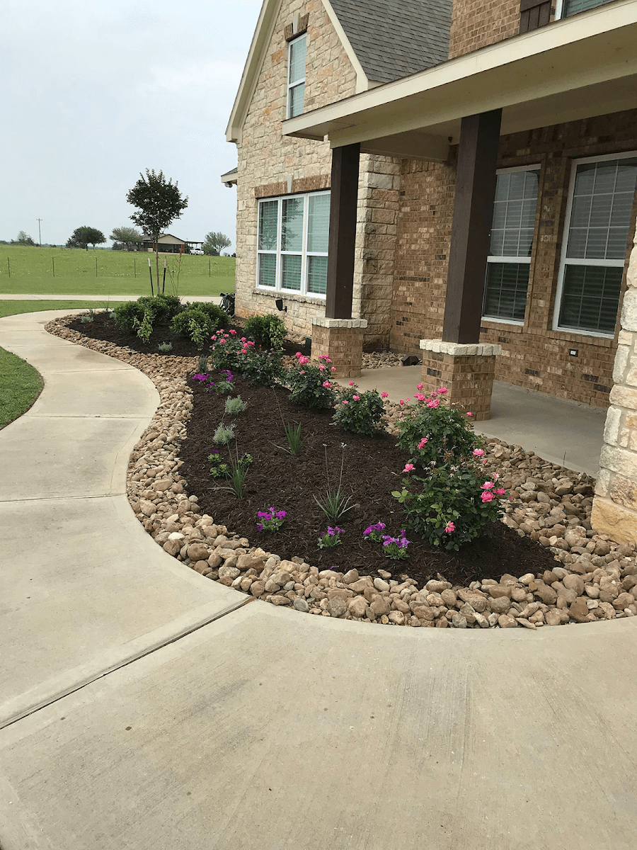Brenham Yard Pros, photo 3