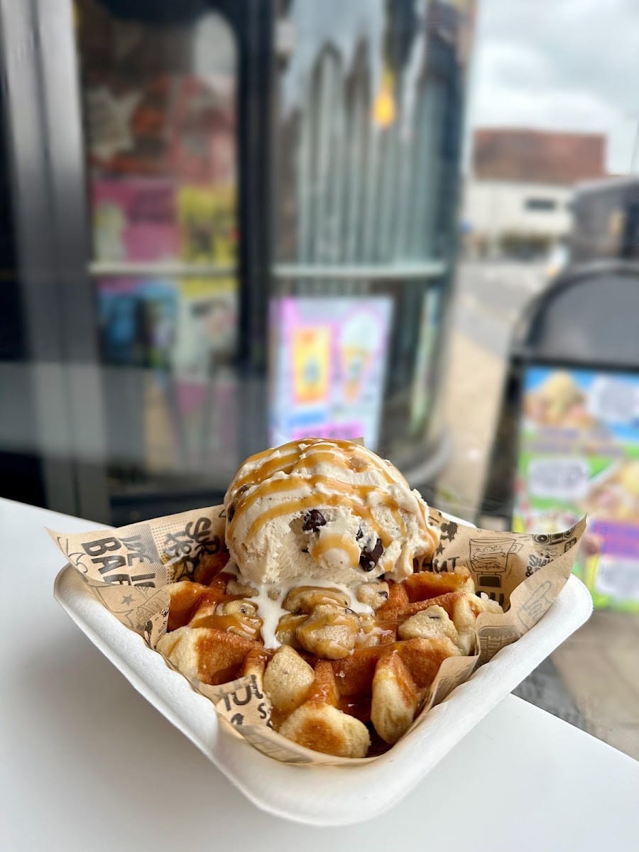 Shaken Cow ️ Shakes-Bubbletea-Ice Cream-Cookie Dough