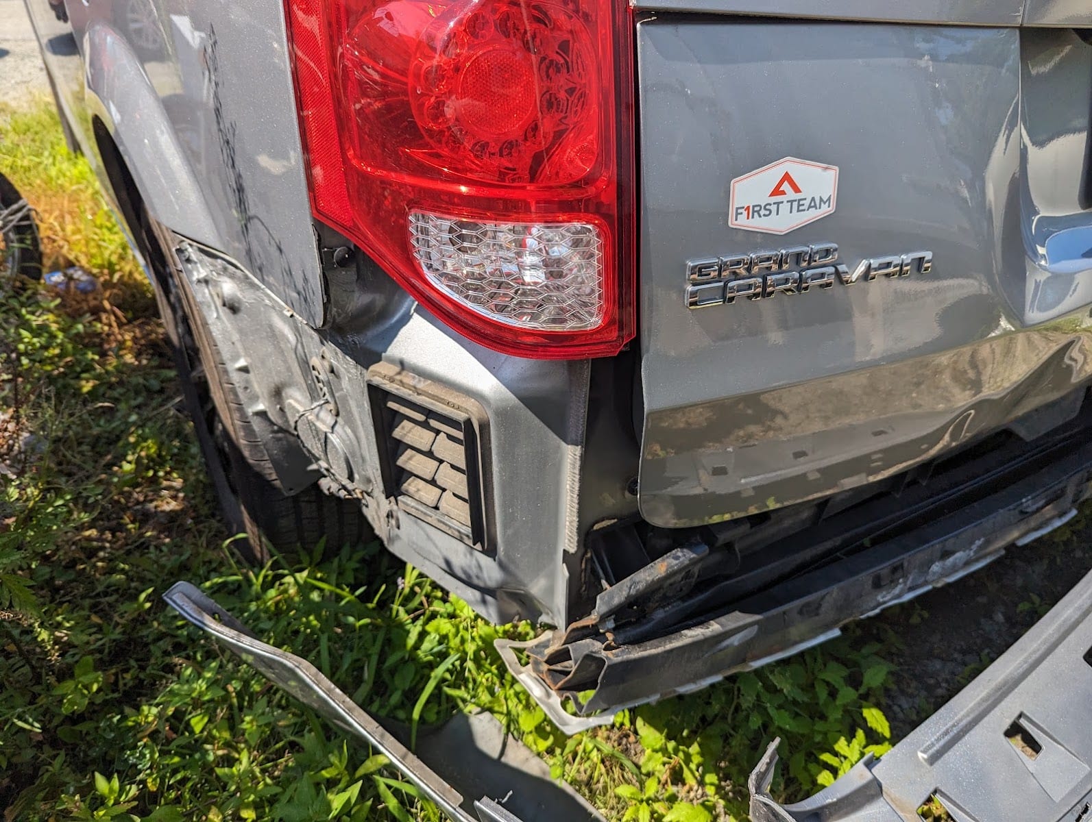 Caliber Collision, photo 3