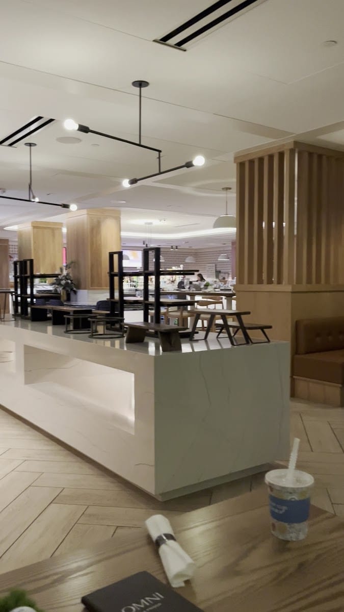The Apron Kitchen + Bar, photo 3