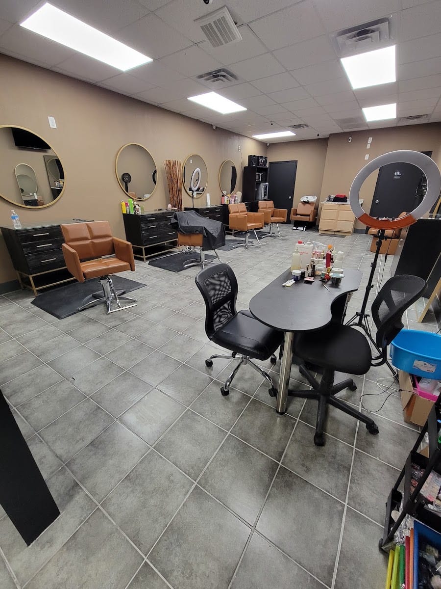 B.O.S.S Barber & Beauty Headquarters #1