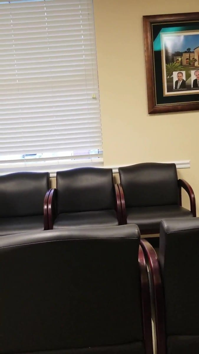 Park Avenue Dermatology: Schmieder George J DO, photo 4