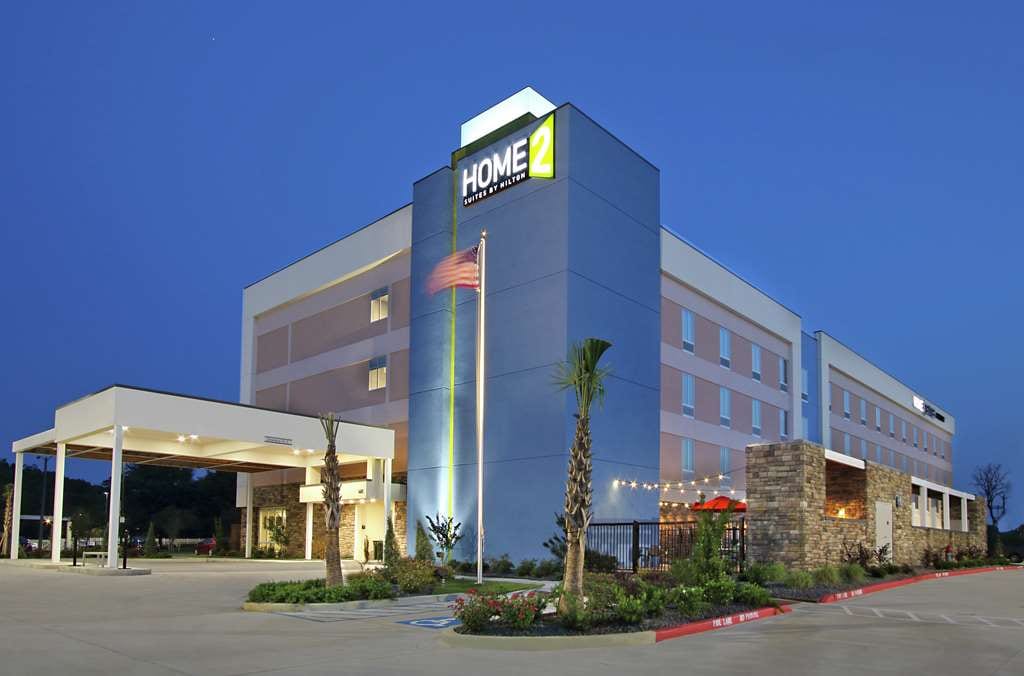 Tru by Hilton Mobile