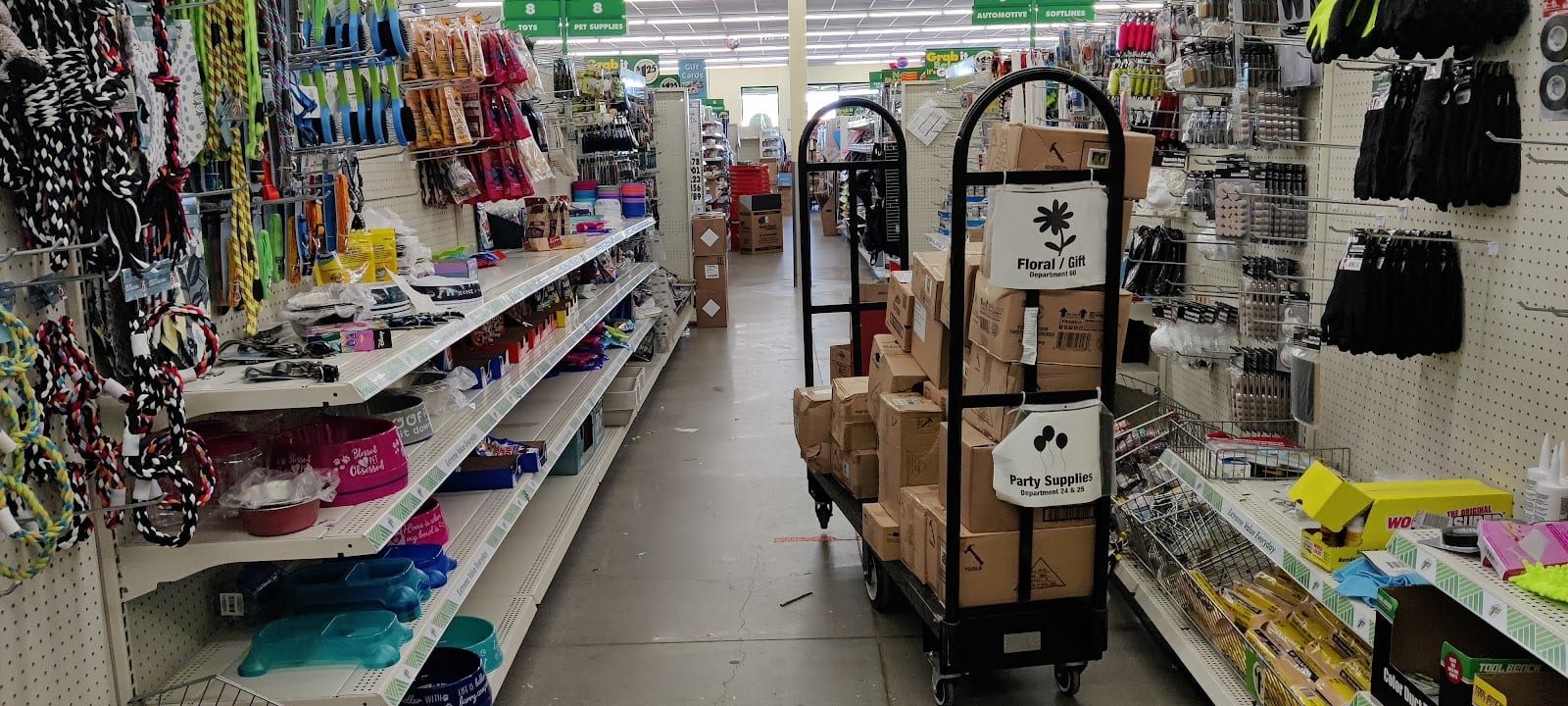 Dollar Tree, photo 3