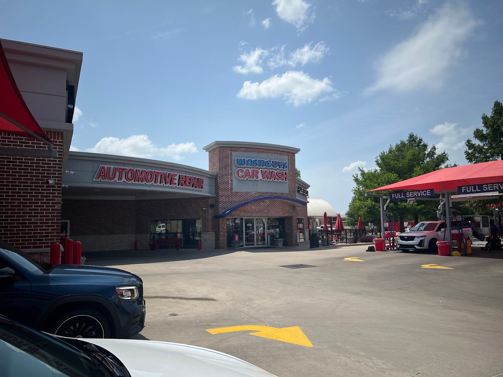WASHGUYS Car Wash, photo 2