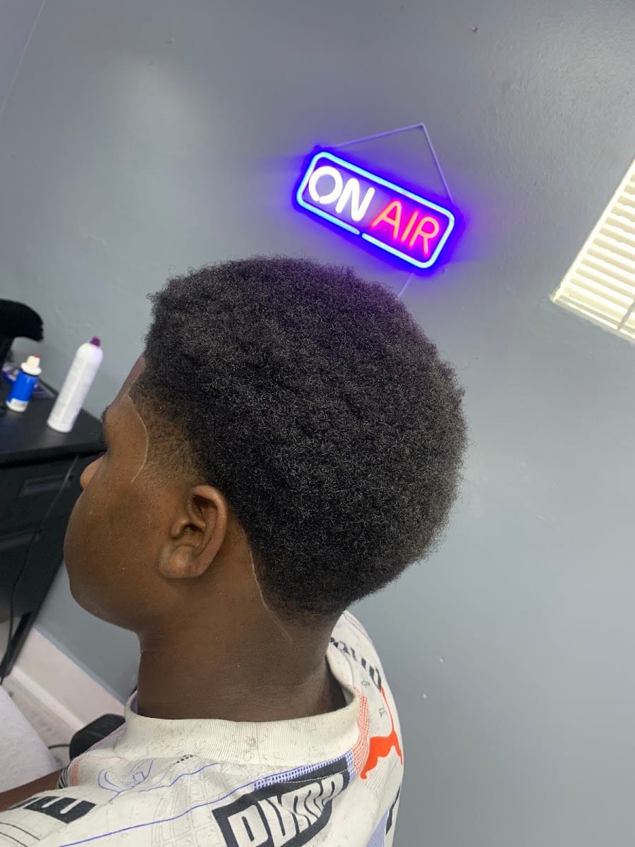 DeScalp Beaumont - Barber Shop