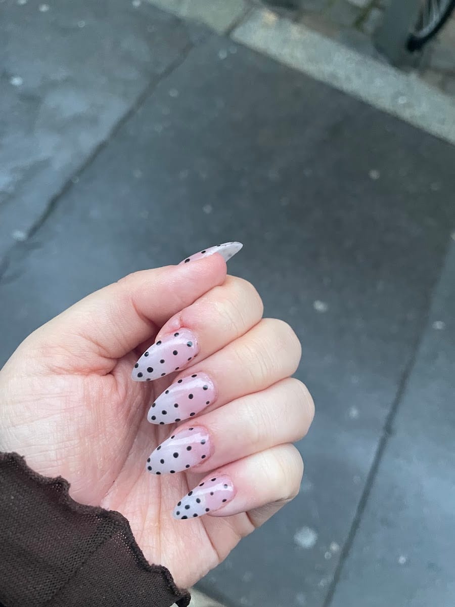 Sarah Nail