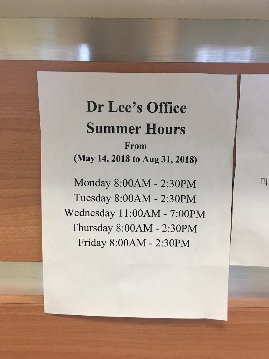 Dr. John Lee