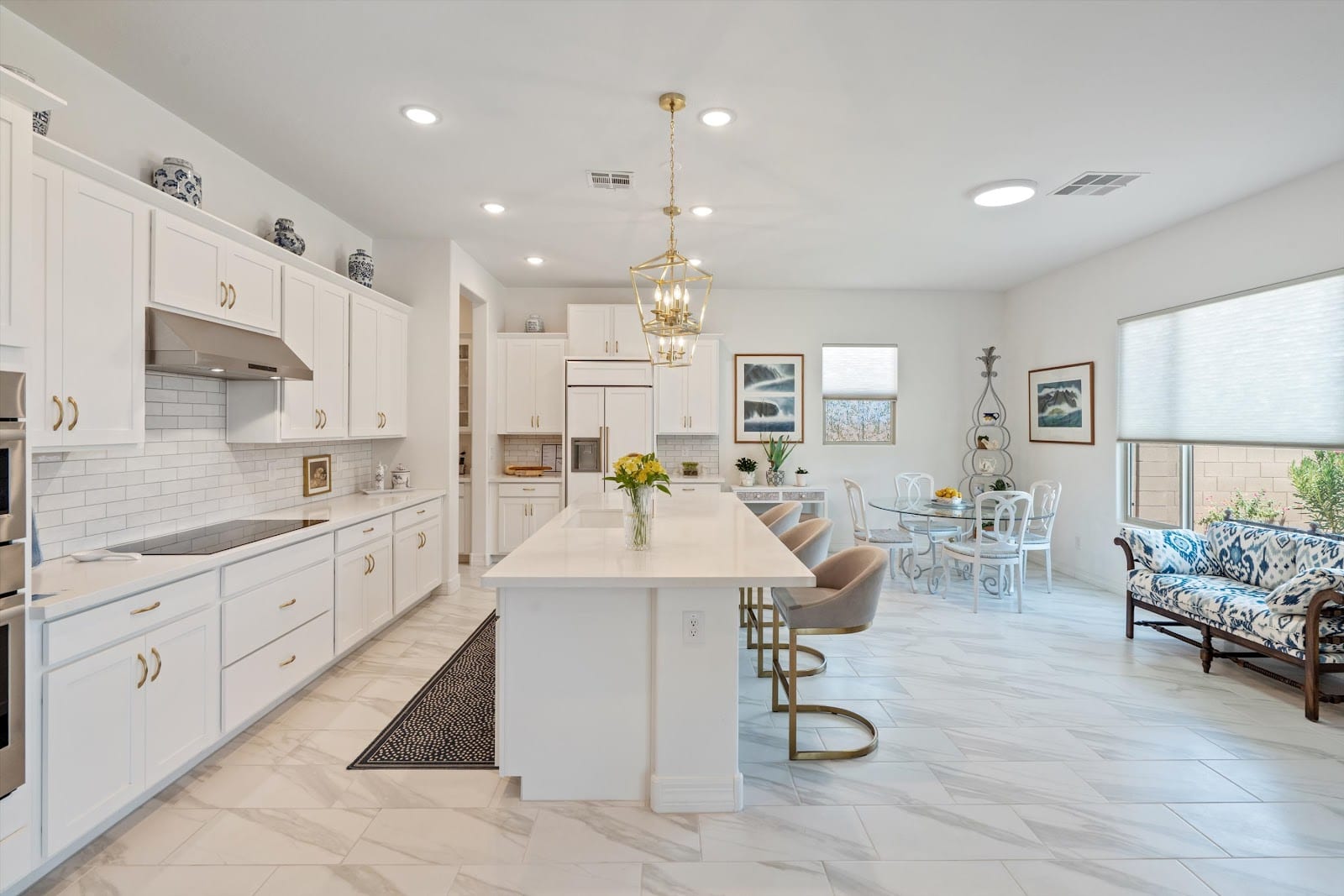 Evolve Realty/I.Jay Bernstein, photo 4