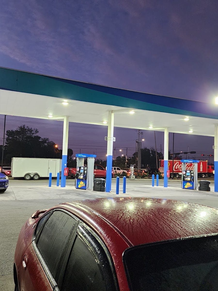 AMI Gas Station, photo 2