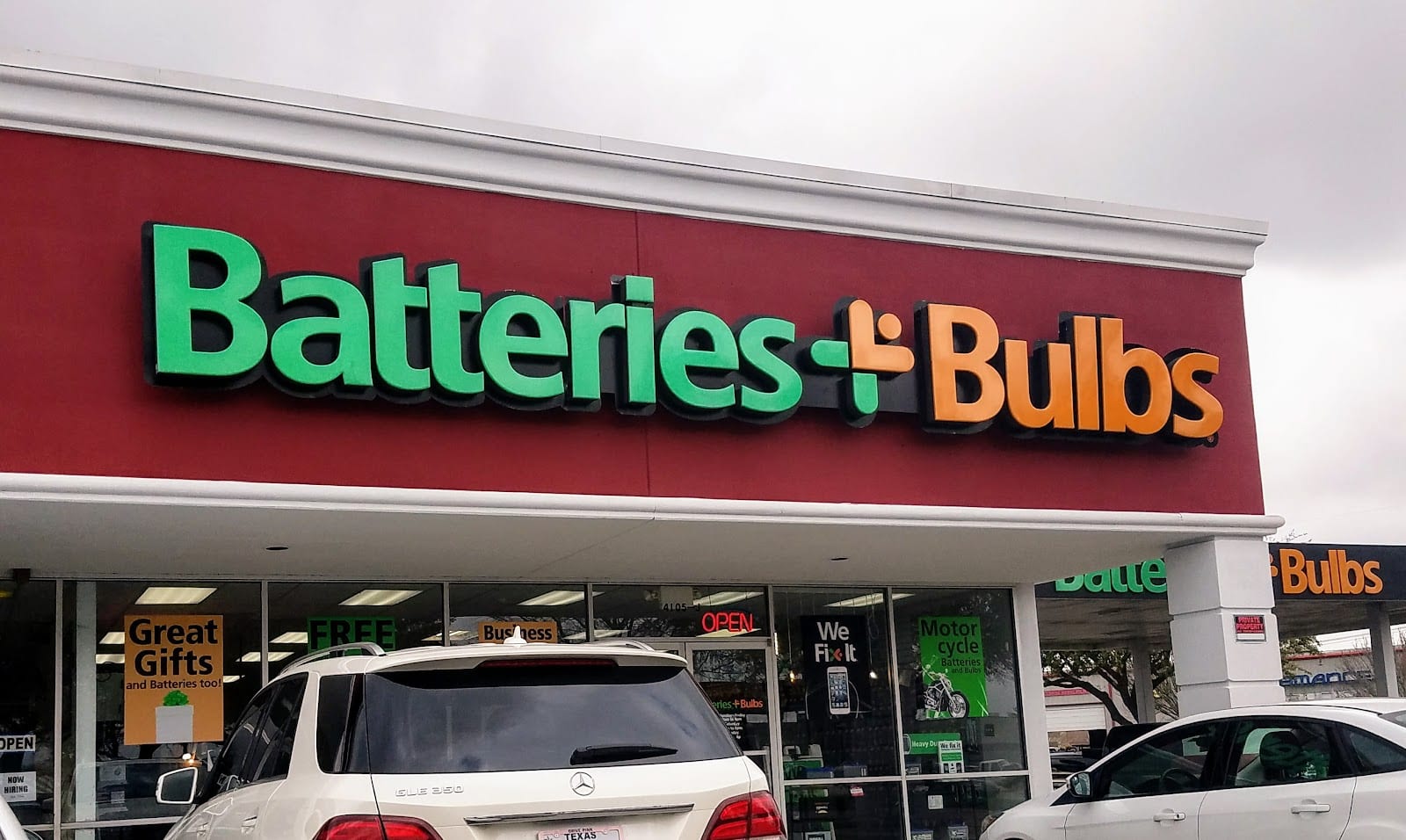 Batteries Plus, photo 2