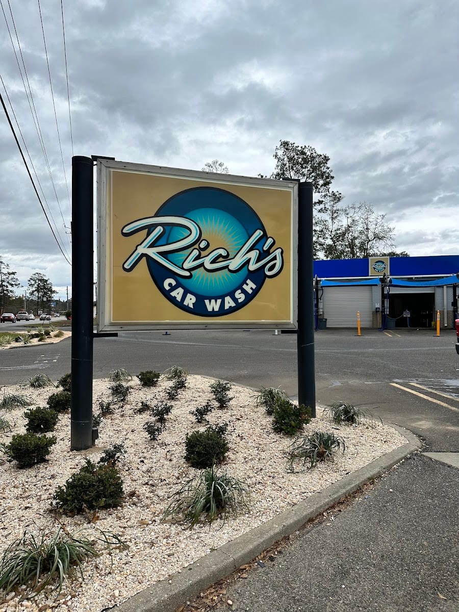 Rich's Car Wash - Saraland, photo 3