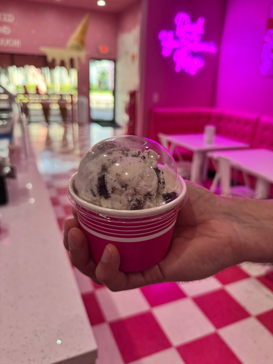 Cookie Dough Bliss & Creamery, photo 3