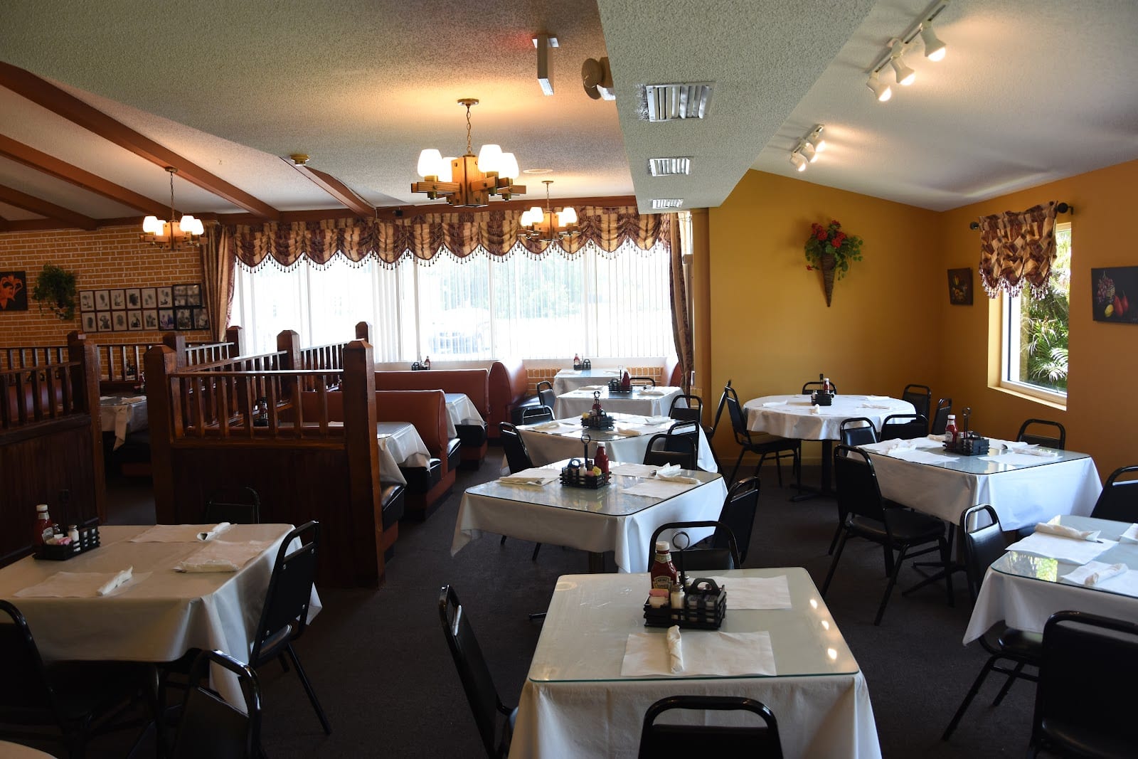 Stefano's Family Restaurant, photo 4