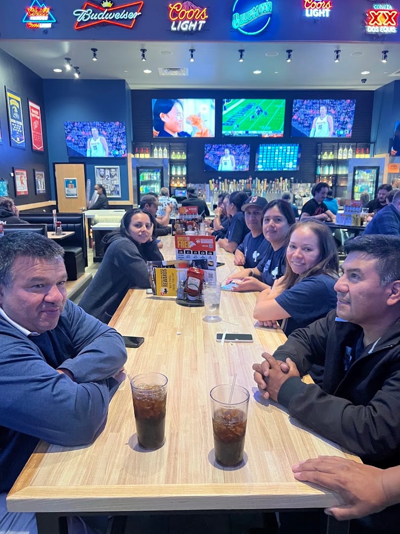 Buffalo Wild Wings, photo 4