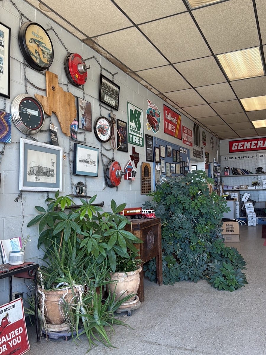 M & M Tire & Service Center