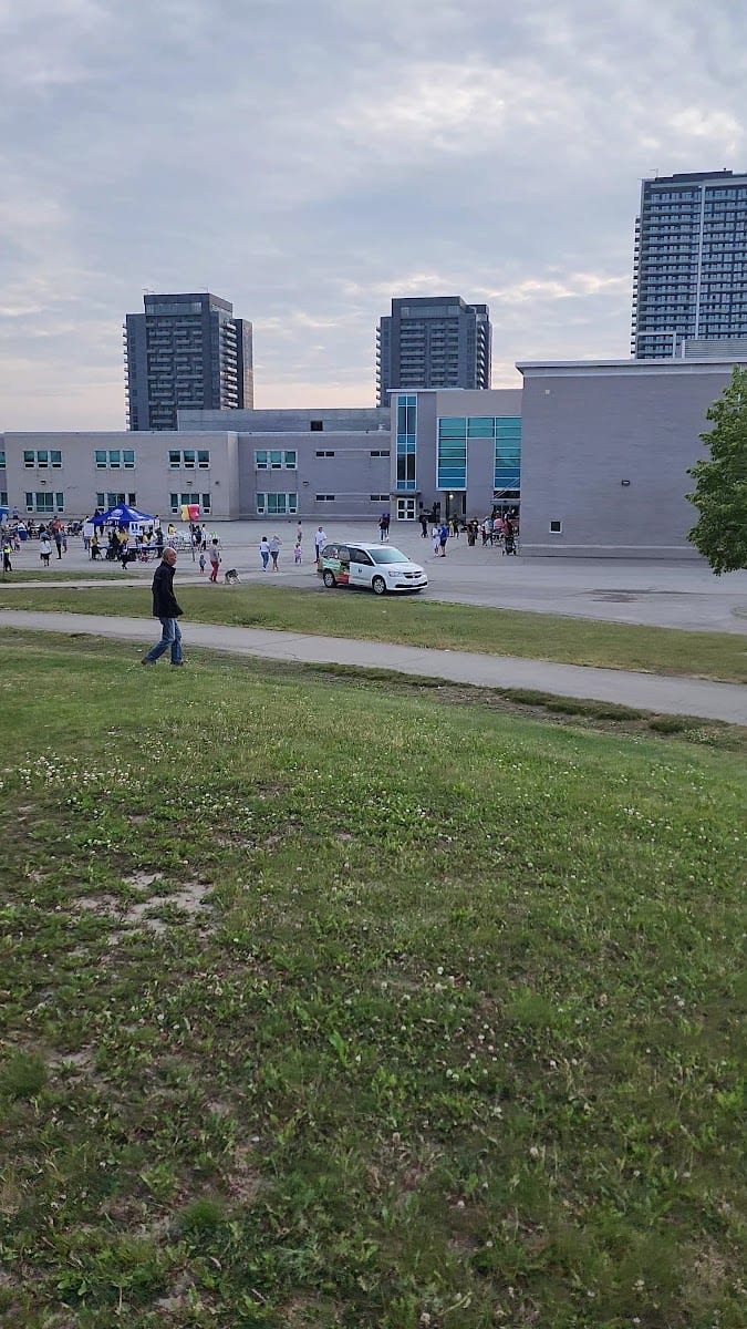 Dr. James Langstaff Community Park, photo 2