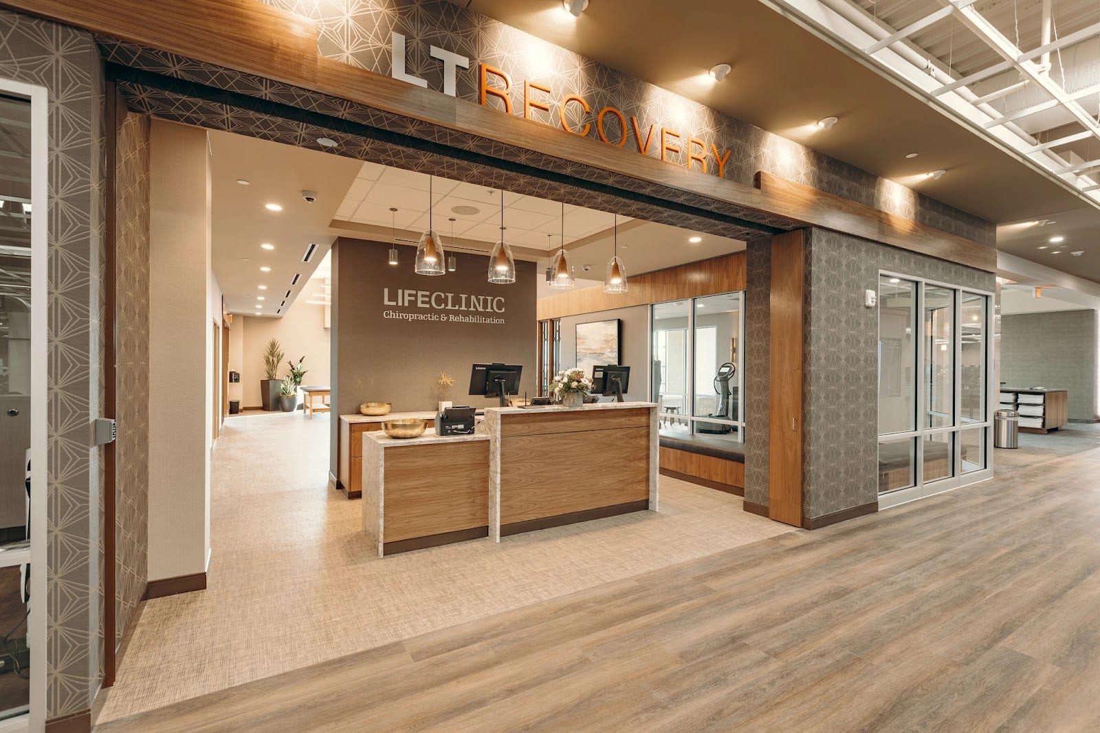 LifeClinic Chiropractic & Rehabilitation, photo 2