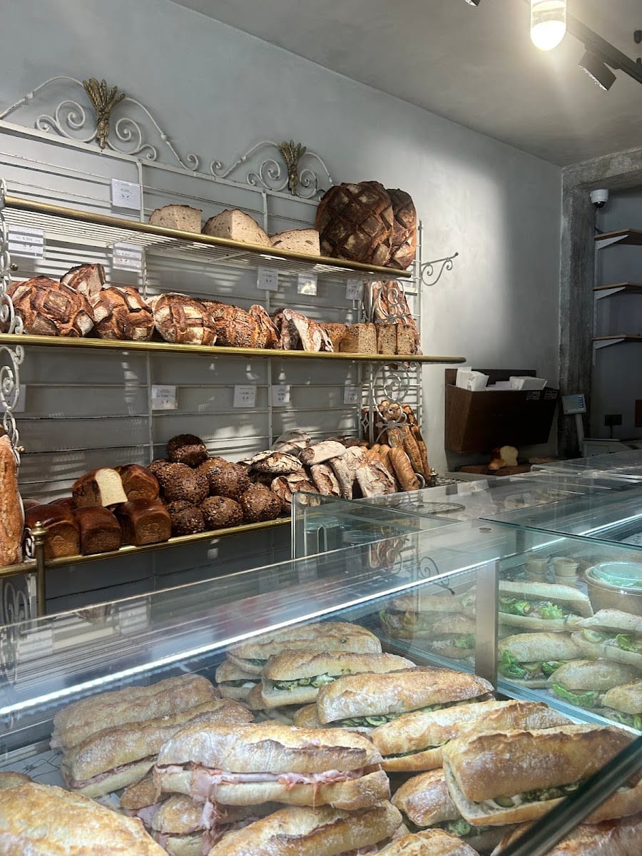 Leonie Bakery, photo 4