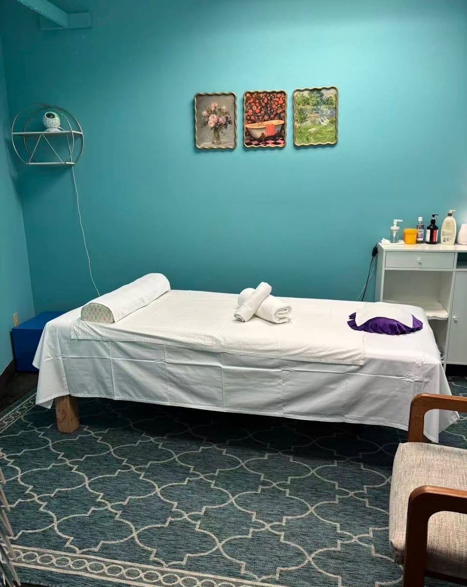 Rose massage and spa, photo 4
