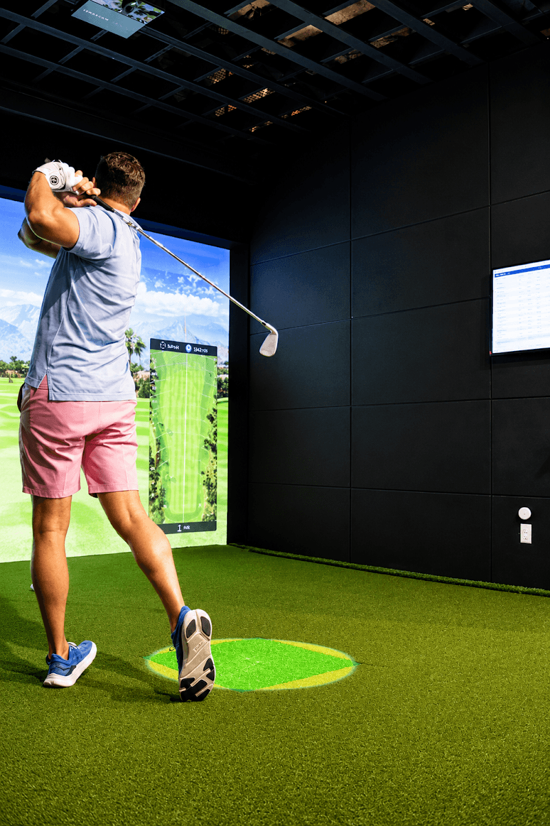Birdie Social | Indoor Golf Simulator in Panama City, FL, photo 2