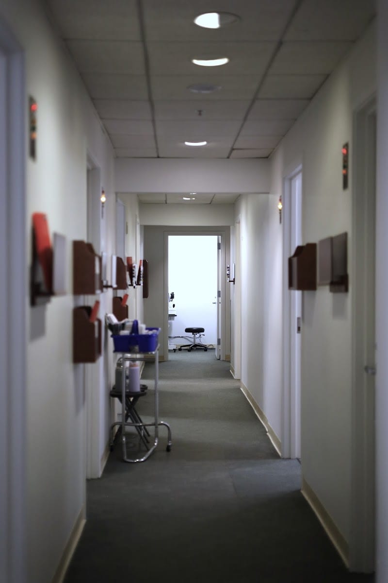 Pacific Eye Associates, photo 3