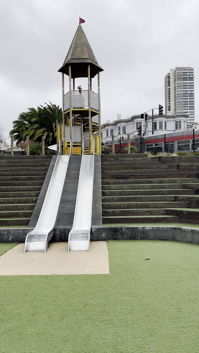 Joe DiMaggio Playground Park, photo 2