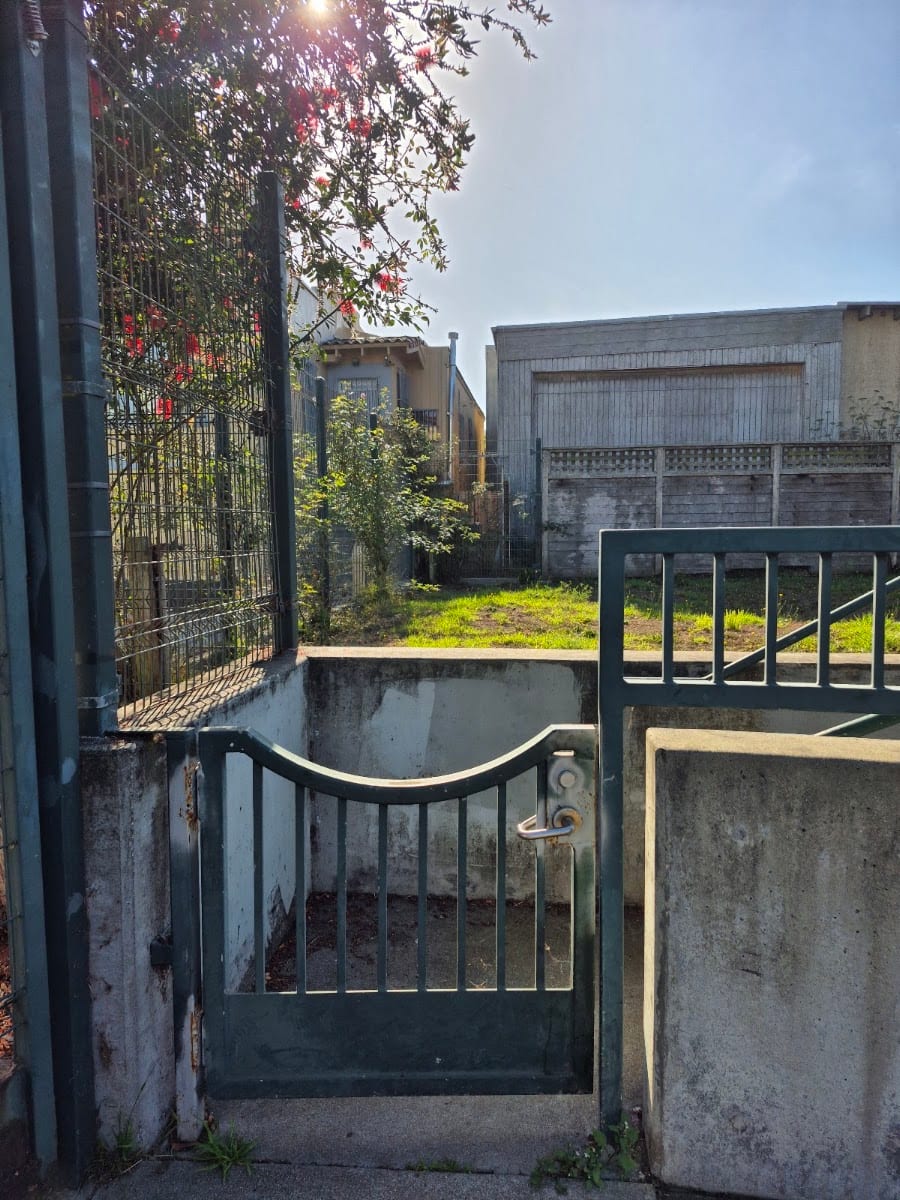 Lessing and Sears Mini Park, photo 3