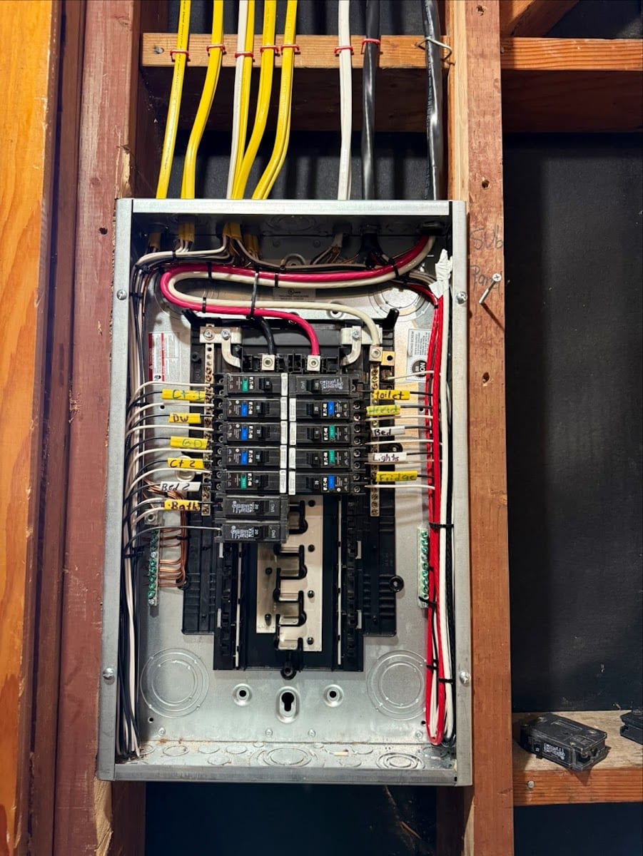 Aguilar Electric, photo 2