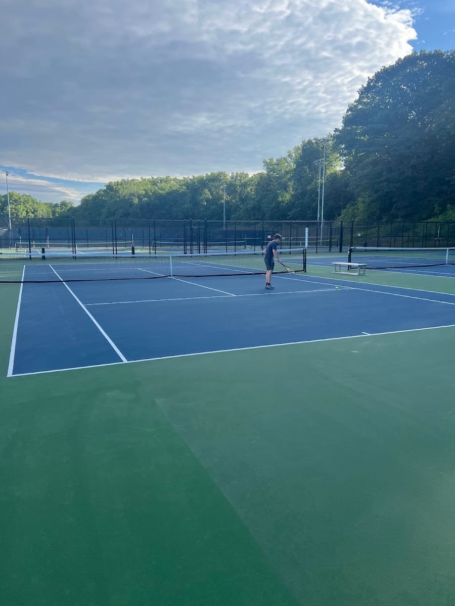 Peter Lyman Tennis Center, photo 2