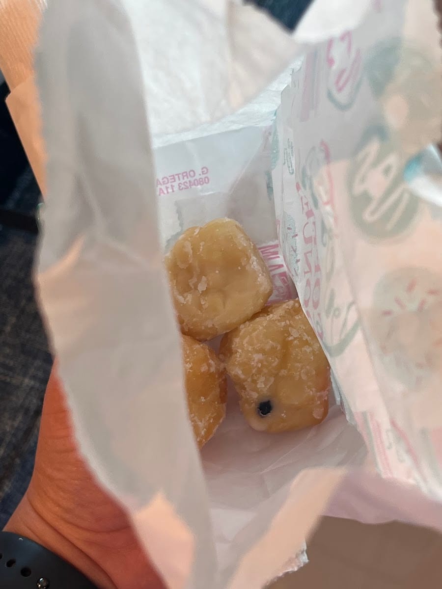 Dandy Donuts, photo 2