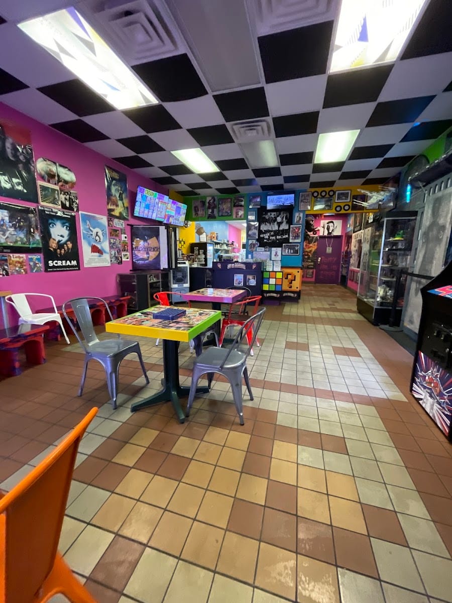 Up in Scoops, photo 3