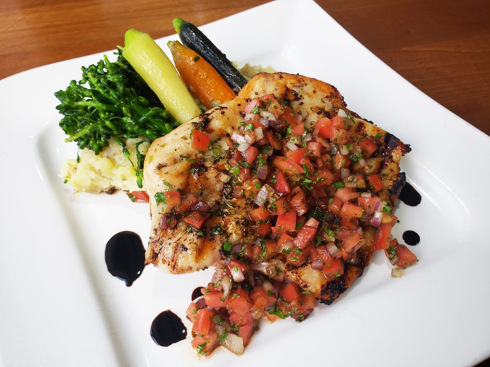 Crave Restaurant