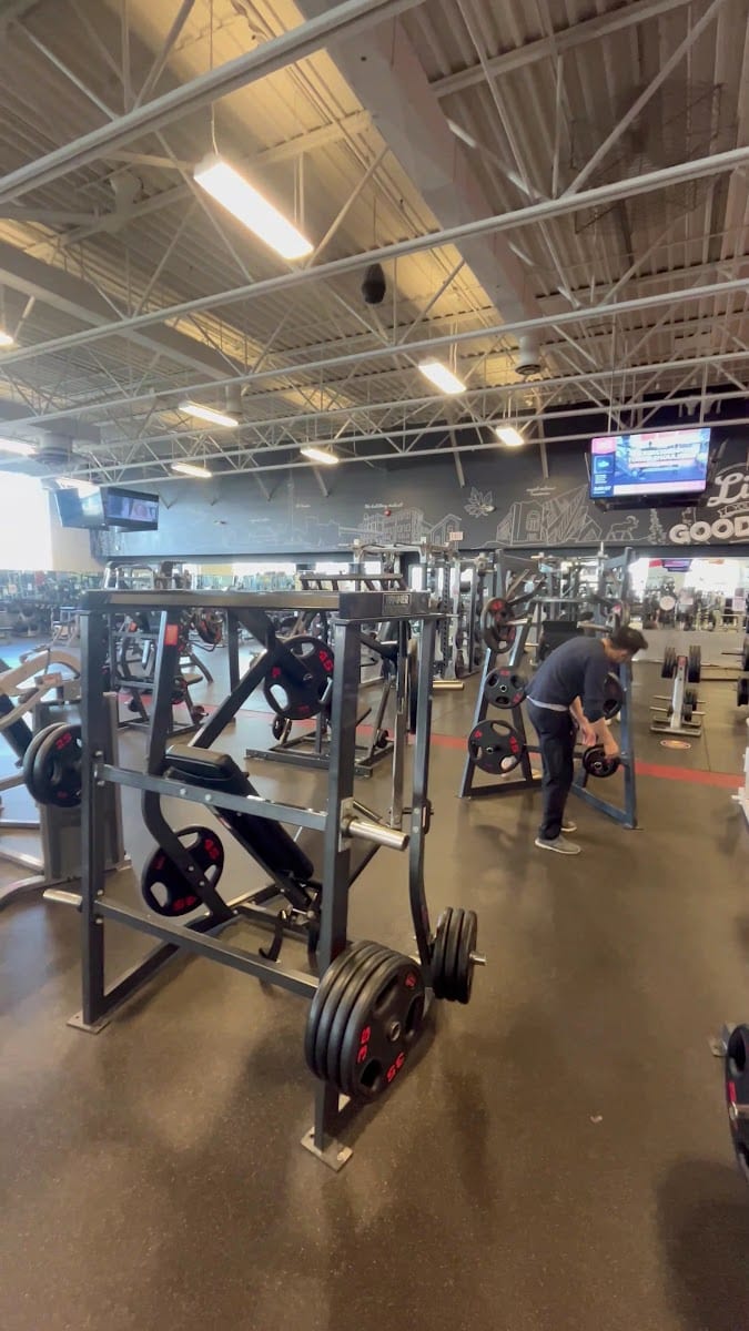 GoodLife Fitness North York Dufferin and Finch, photo 3