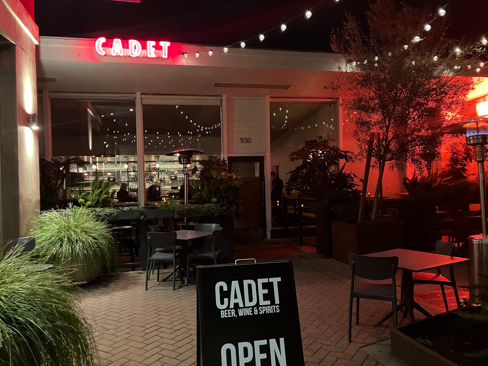 Cadet Wine & Beer Bar, photo 4